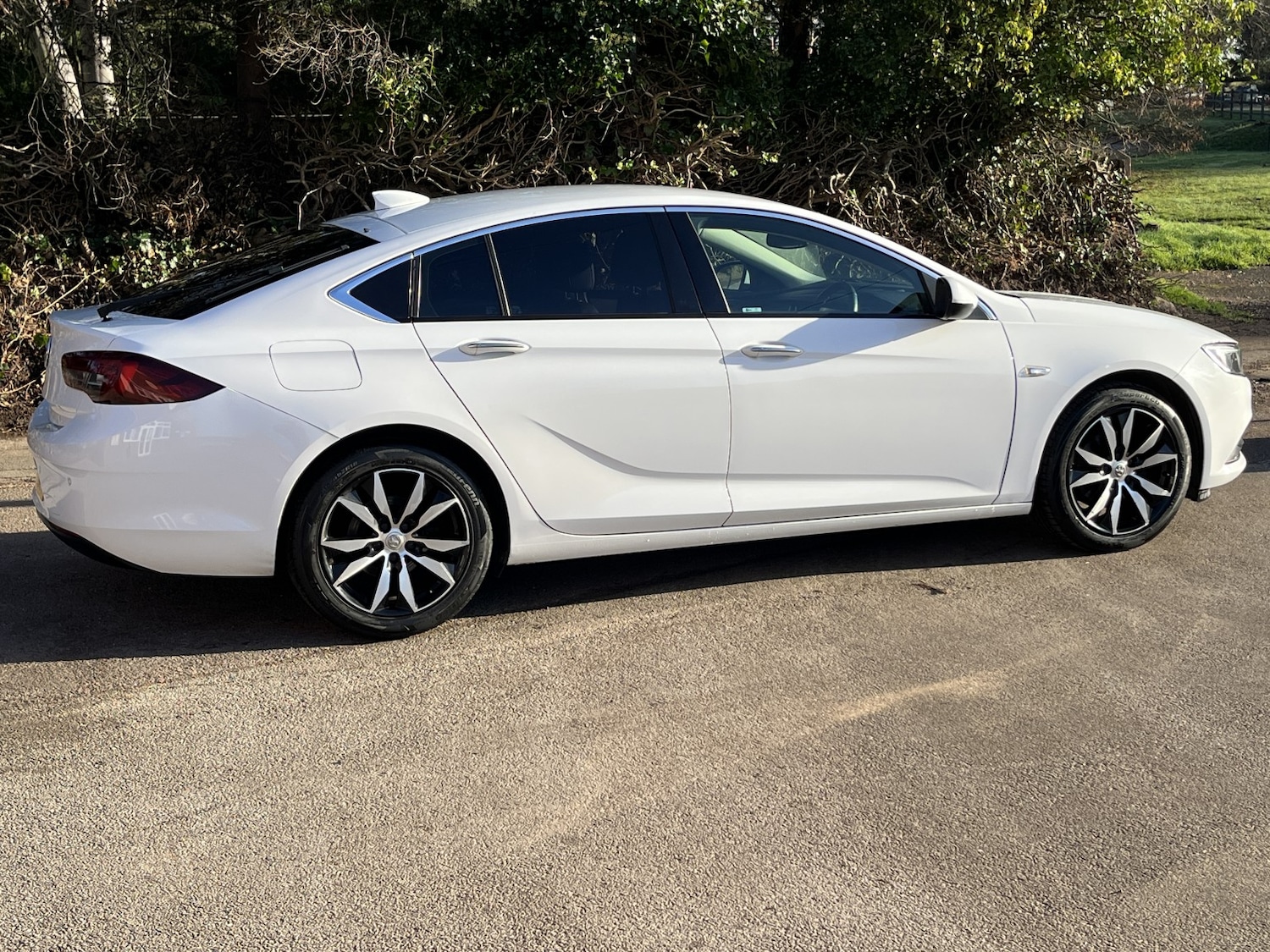 Used Vauxhall Insignia 2017 for sale - 76974482: Photo 8