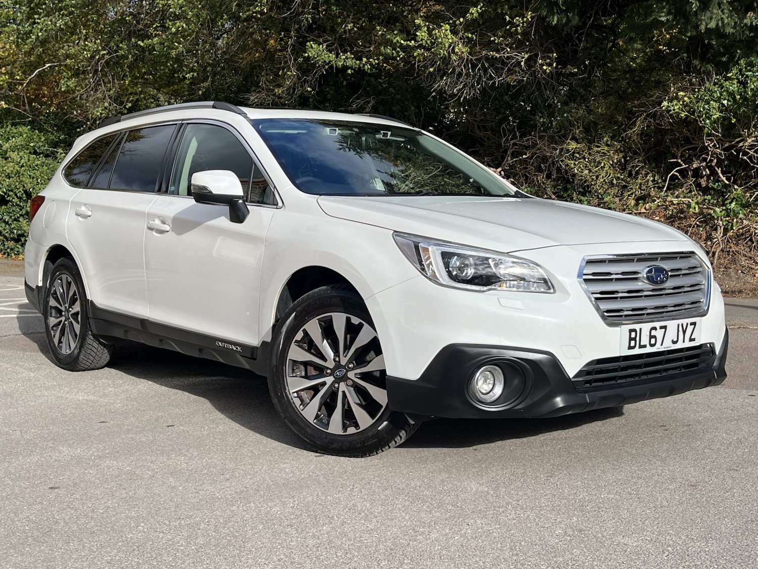 Used Subaru Outback 2017 for sale - 76237137: Photo 2