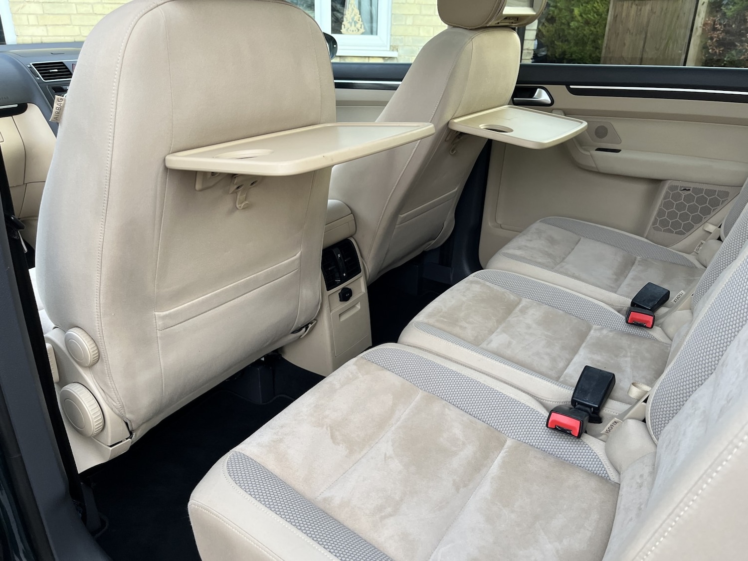 Used Volkswagen Touran 2013 for sale - 76666156: Photo 25