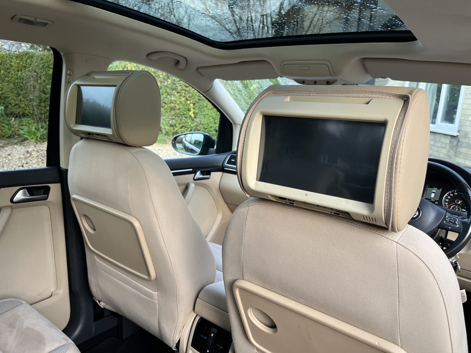 Used Volkswagen Touran 2013 for sale - 76666156: Photo 28