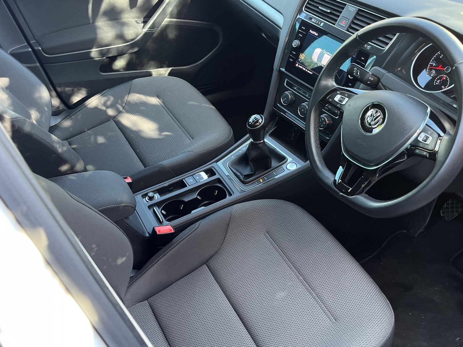 Used Volkswagen Golf 2018 for sale - 77921413: Photo 6