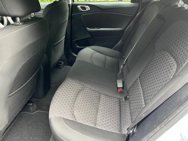 Used Kia Ceed 2018 for sale - 75649979: Photo 37