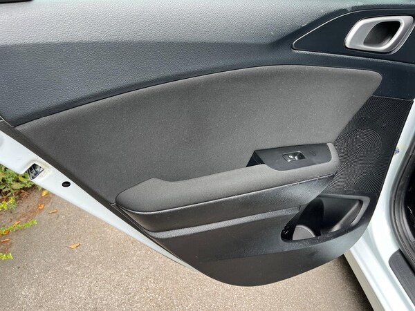 Used Kia Ceed 2018 for sale - 75649979: Photo 40