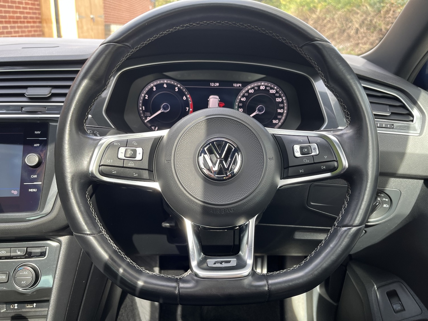 Used Volkswagen Tiguan 2017 for sale - 78183035: Photo 38
