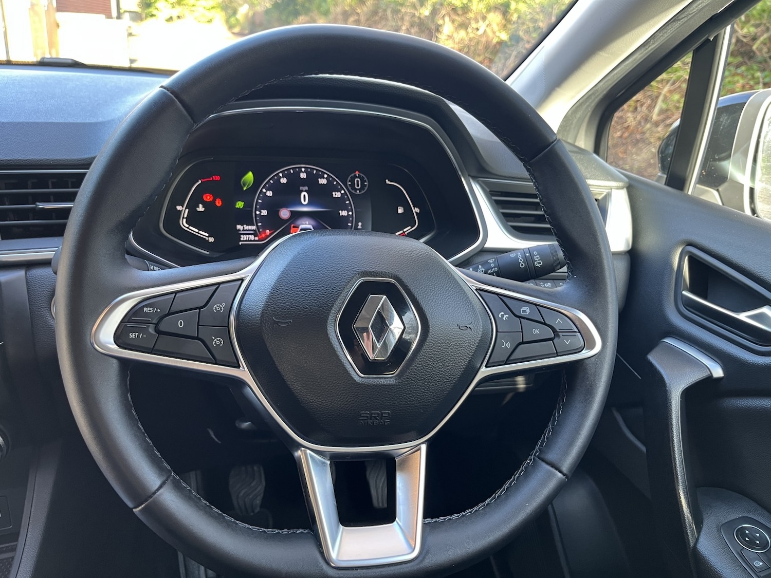 Used Renault Captur 2022 for sale - 77385259: Photo 43