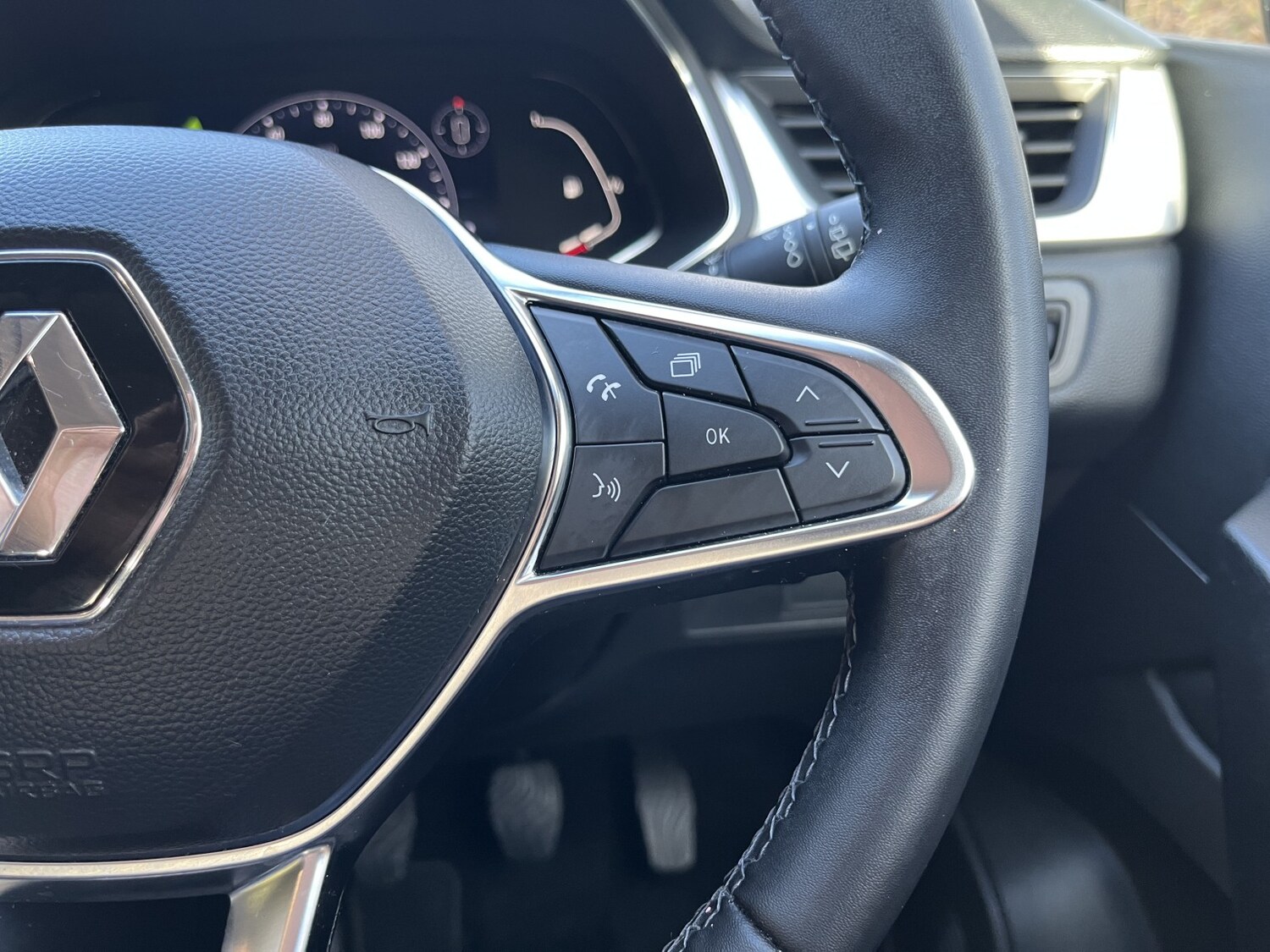 Used Renault Captur 2022 for sale - 77385259: Photo 45