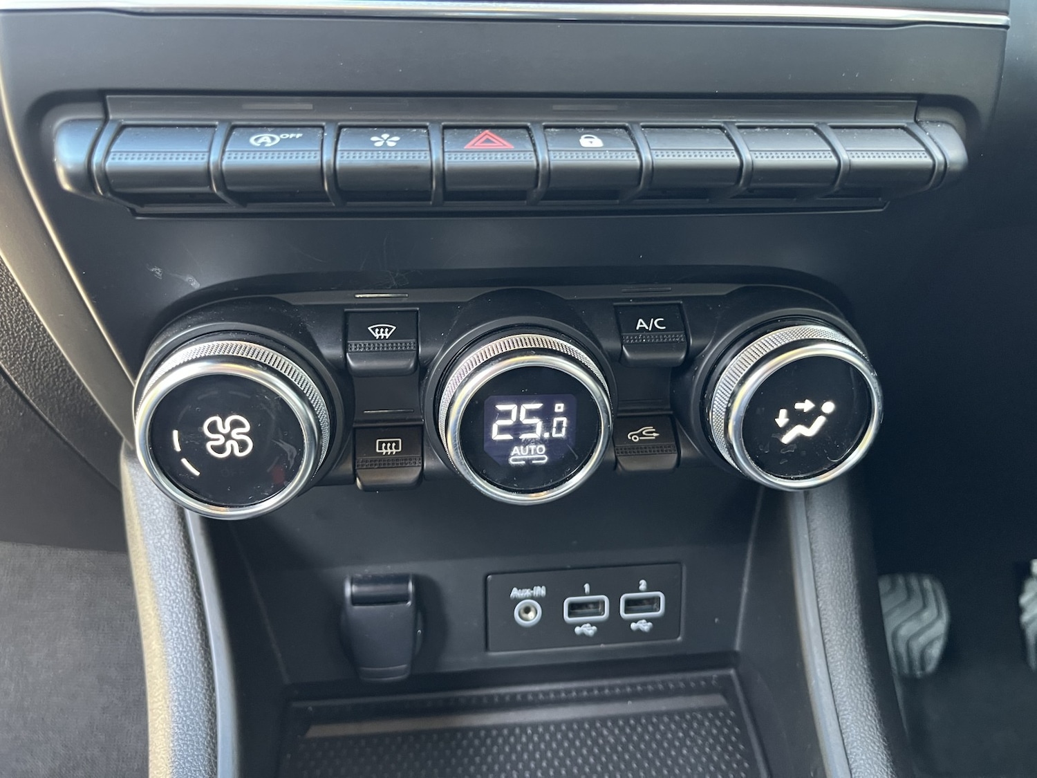 Used Renault Captur 2022 for sale - 77385259: Photo 47