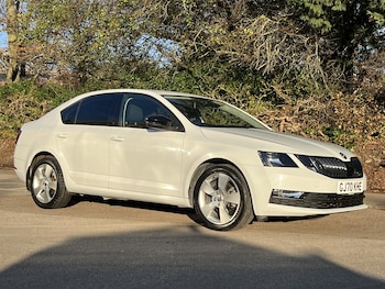 Used Skoda Octavia 2020 for sale - 76769829: Photo