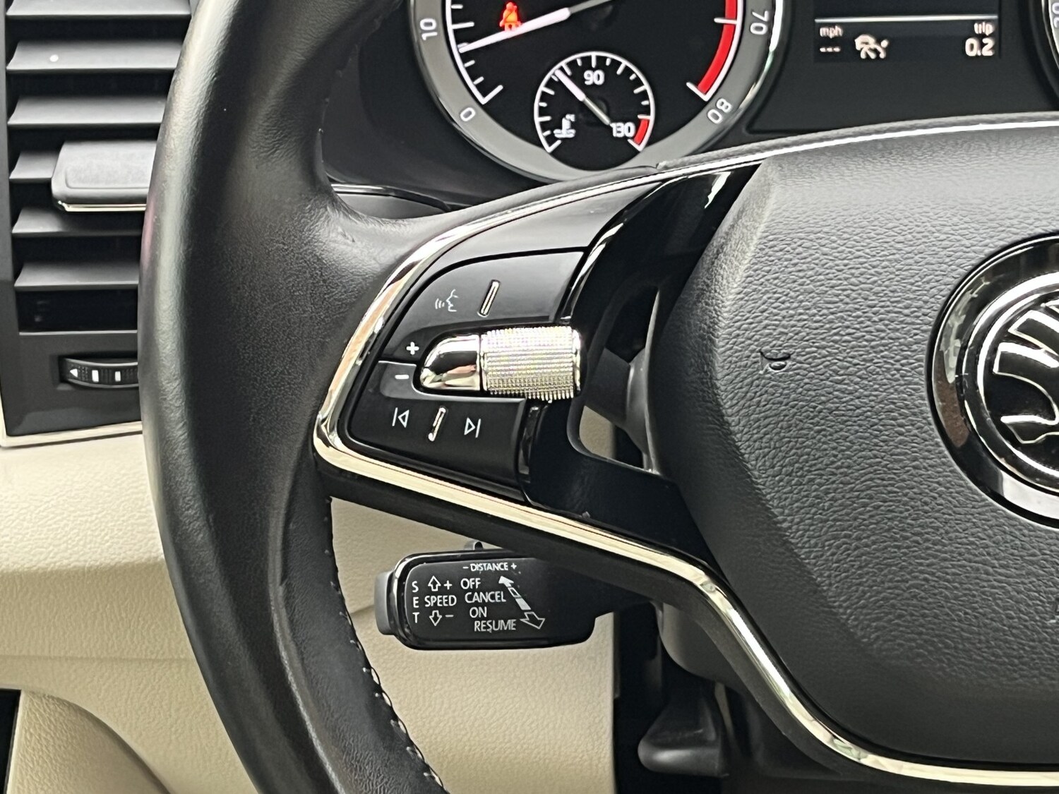 Used Skoda Karoq 2021 for sale - 76387357: Photo 31