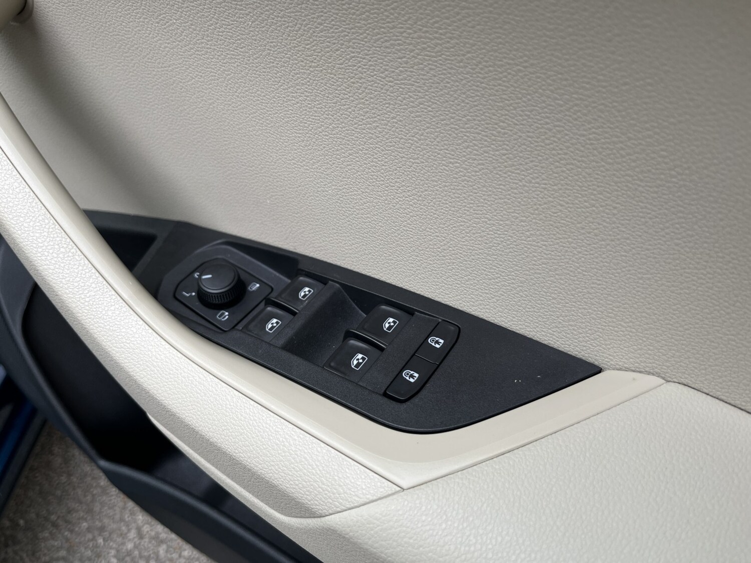 Used Skoda Karoq 2021 for sale - 76387357: Photo 45