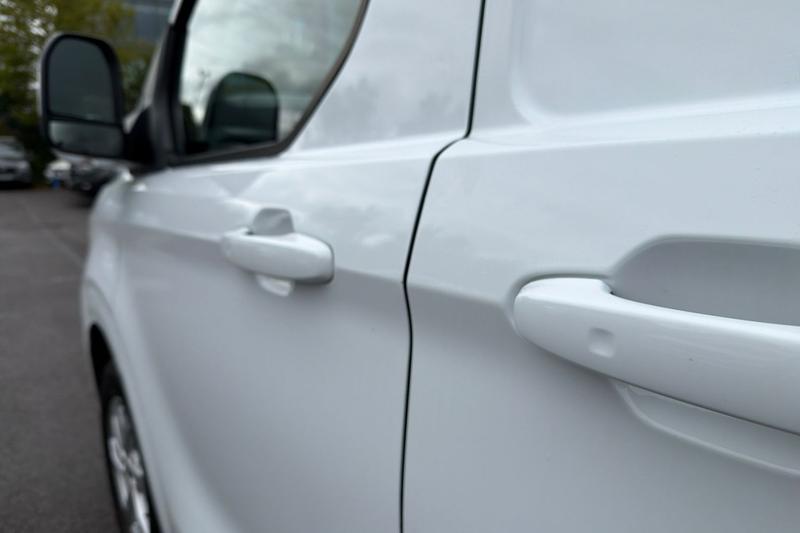 Used Ford Transit Custom 2025 for sale - 76308856: Photo 37