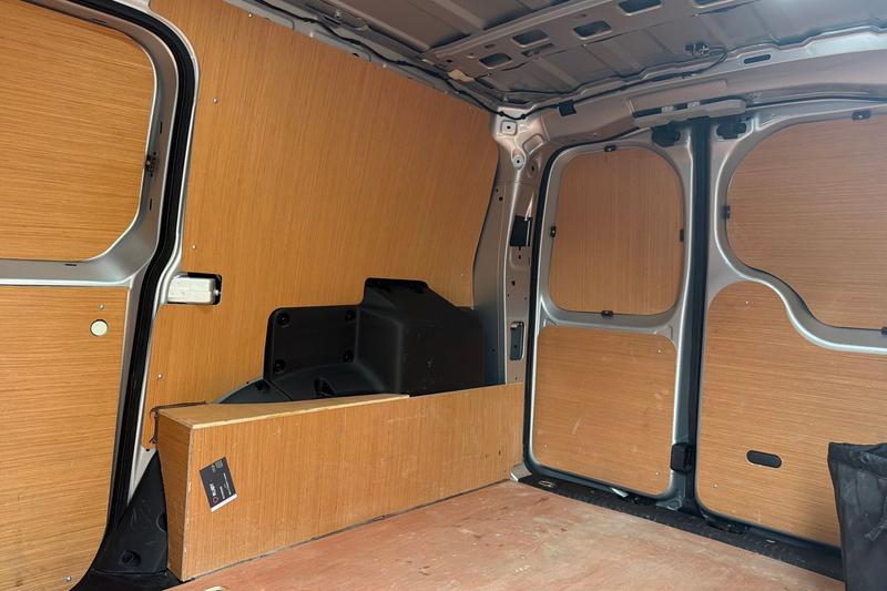 Used Ford Transit Connect 2025 for sale - 76568552: Photo 5