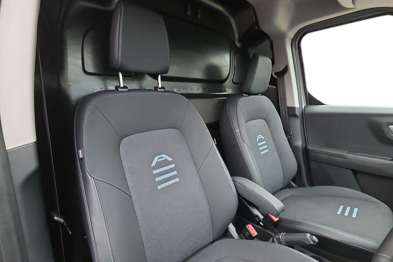Used Ford Transit Courier 2024 for sale - 77179651: Photo 12