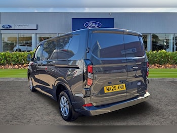 Used Ford Transit Custom 2025 for sale - 76104718: Photo 2