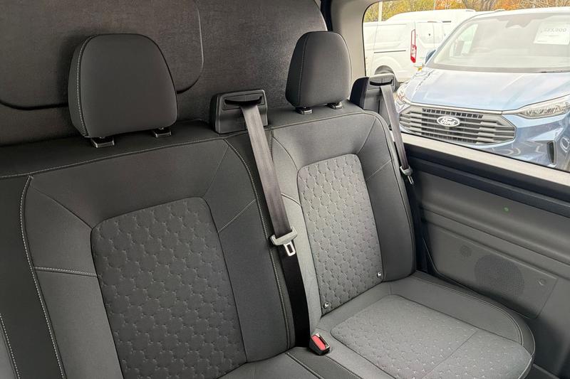 Used Ford Transit Custom 2025 for sale - 76716342: Photo 32