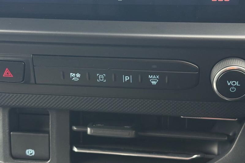 Used Ford Transit Custom 2025 for sale - 76716342: Photo 34