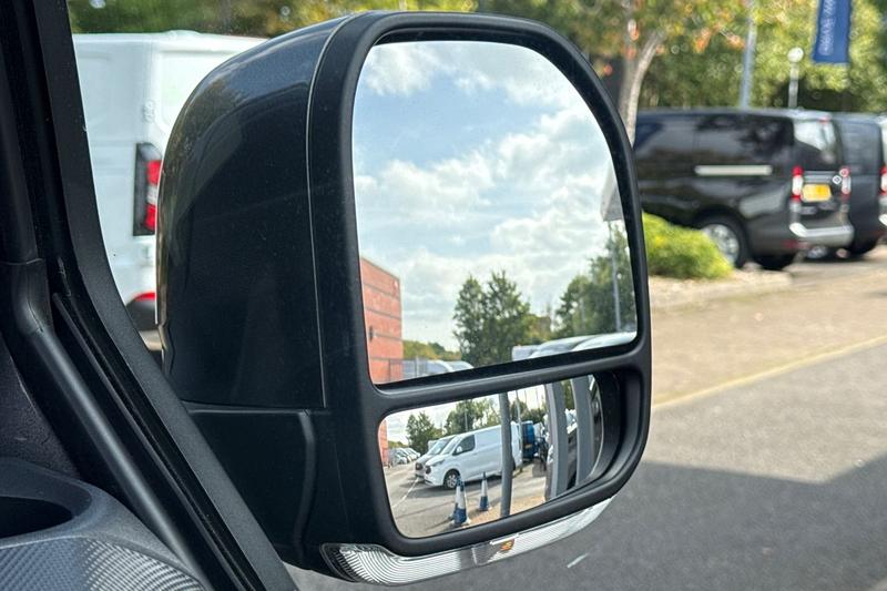 Used Ford Transit Custom 2024 for sale - 76017182: Photo 39