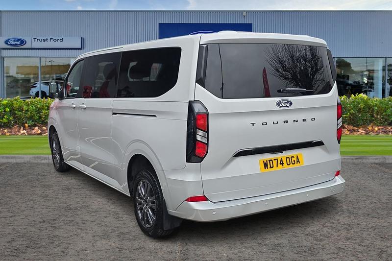 Used Ford Tourneo Custom 2024 for sale - 77427153: Photo 2