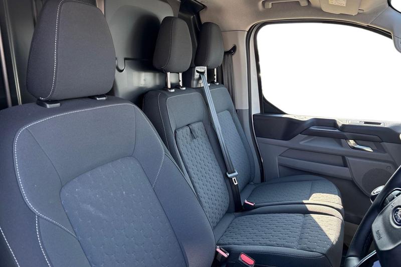 Used Ford Transit Custom 2025 for sale - 78042828: Photo 11