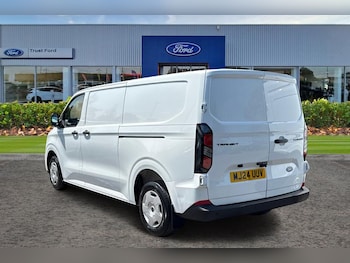 Used Ford Transit Custom 2024 for sale - 76142575: Photo 2