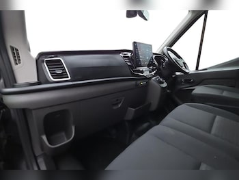 Used Ford Transit 2024 for sale - 77211039: Photo