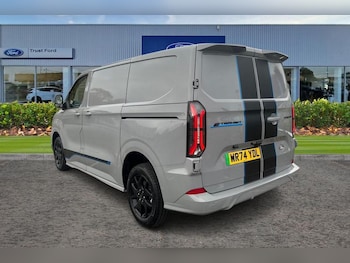 Used Ford Transit Custom 2024 for sale - 76405329: Photo