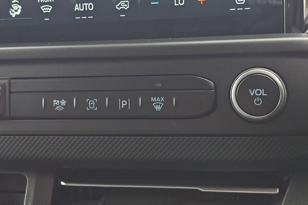 Used Ford Transit Custom 2025 for sale - 76302776: Photo 36