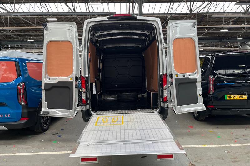 Used Ford Transit 2025 for sale - 77339921: Photo 17