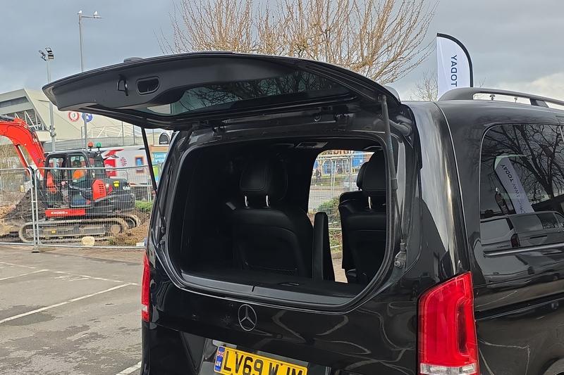 Used Mercedes-Benz V-Class 2019 for sale - 77804540: Photo 25