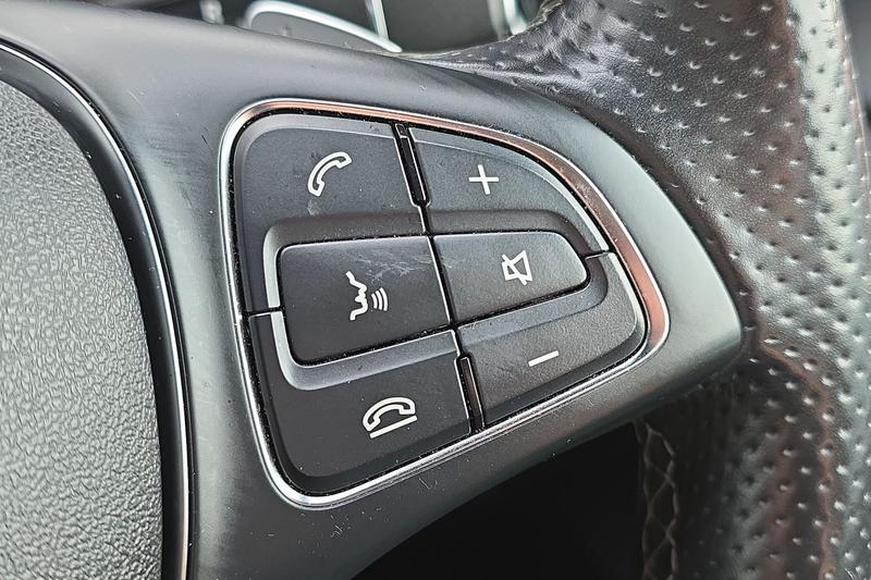 Used Mercedes-Benz V-Class 2019 for sale - 77804540: Photo 30