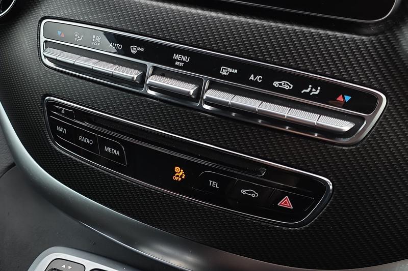 Used Mercedes-Benz V-Class 2019 for sale - 77804540: Photo 34