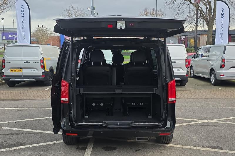 Used Mercedes-Benz V-Class 2019 for sale - 77804540: Photo 6