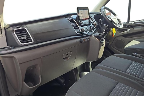 Used Ford Transit Custom 2023 for sale - 76302768: Photo 4