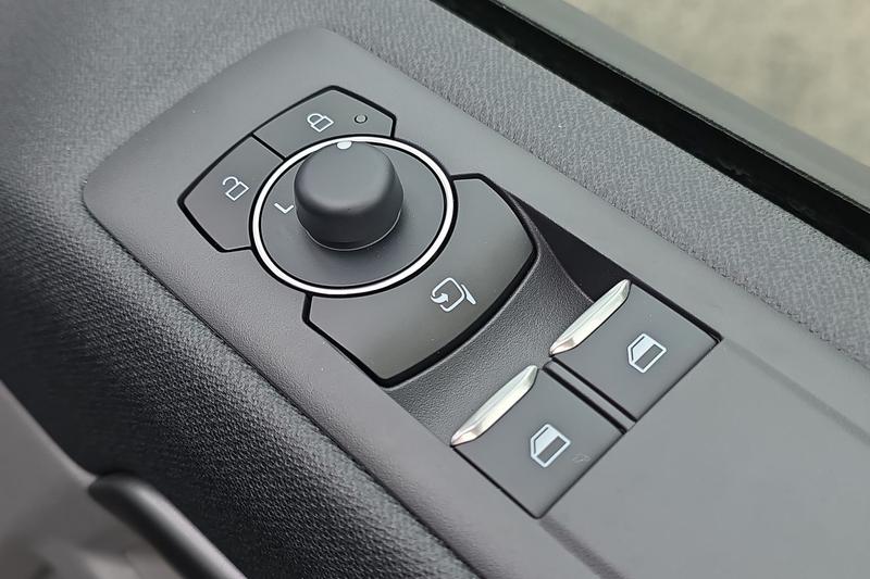 Used Ford Tourneo Custom 2025 for sale - 78087773: Photo 29