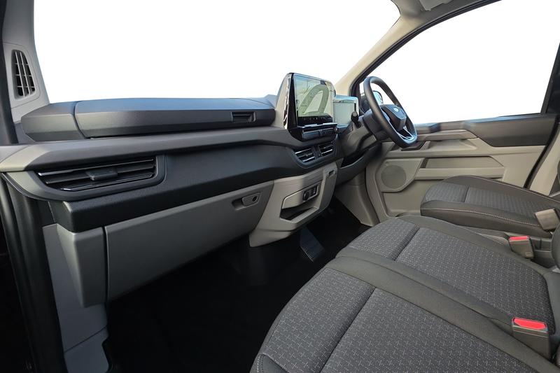 Used Ford Tourneo Custom 2025 for sale - 77363486: Photo 3