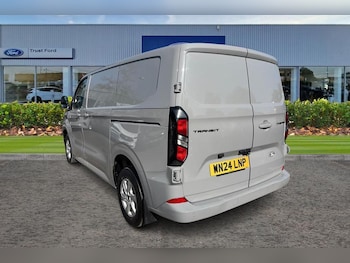 Used Ford Transit Custom 2024 for sale - 79102474: Photo