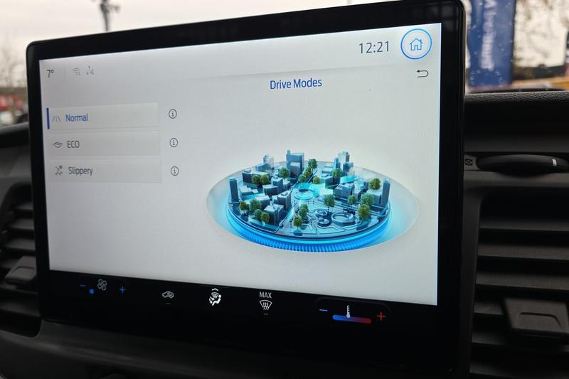 Used Ford Transit 2025 for sale - 76960770: Photo 41