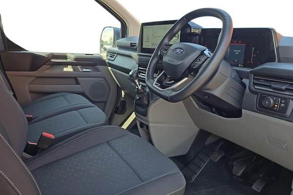 Used Ford Transit Custom 2024 for sale - 75130836: Photo 15