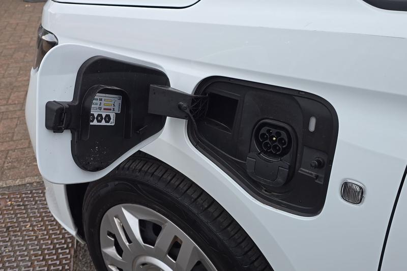 Used Ford Transit Connect 2025 for sale - 76255389: Photo 16