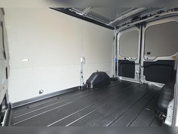 Used Ford Transit 2025 for sale - 78329535: Photo