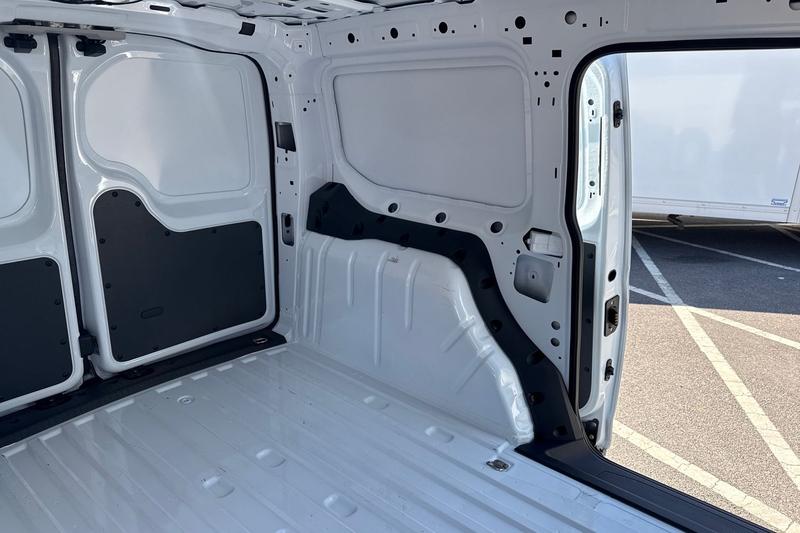 Used Ford Transit Connect 2025 for sale - 77075300: Photo 39