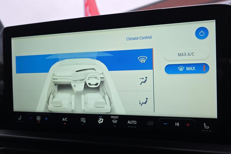 Used Ford Transit Custom 2025 for sale - 77025891: Photo 37