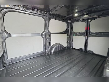 Used Ford Transit Custom 2024 for sale - 78357217: Photo