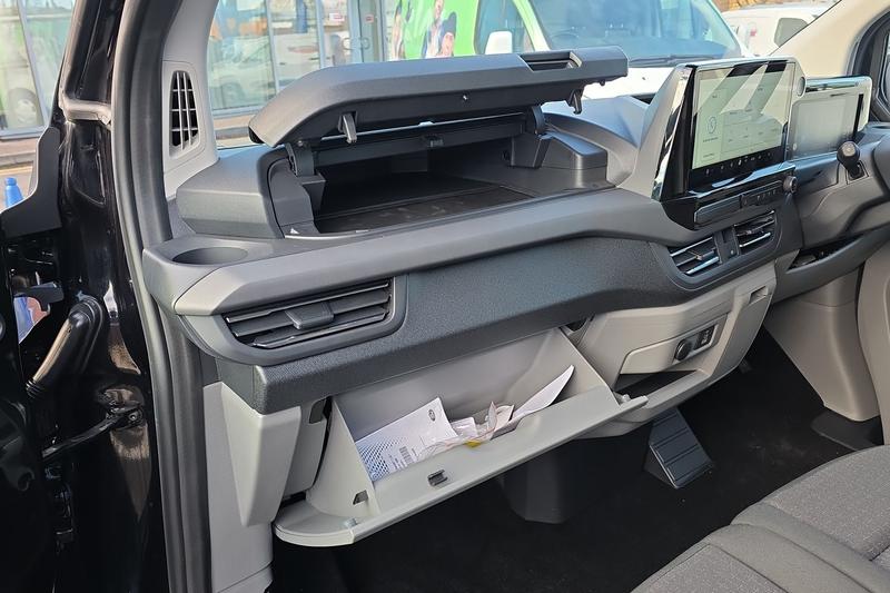 Used Ford Tourneo Custom 2025 for sale - 76738946: Photo 27