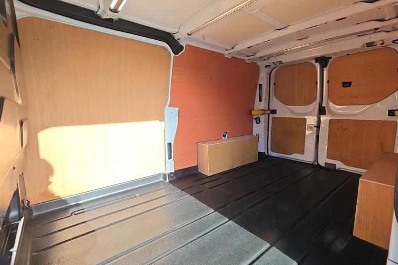 Used Ford Transit Custom 2023 for sale - 77592869: Photo 4
