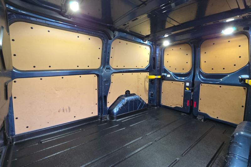 Used Ford Transit Custom 2020 for sale - 77176383: Photo 5