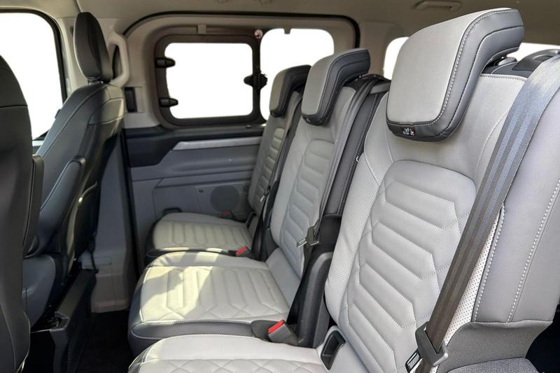Used Ford Tourneo Custom 2025 for sale - 77088117: Photo 11