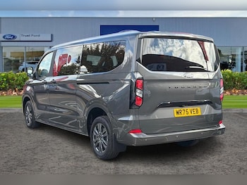 Used Ford Tourneo Custom 2025 for sale - 77088117: Photo