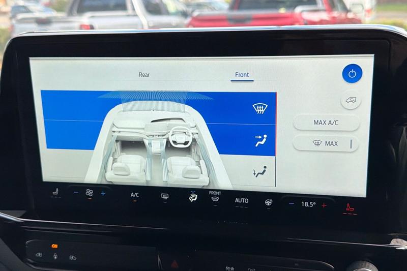 Used Ford Tourneo Custom 2025 for sale - 77088117: Photo 31