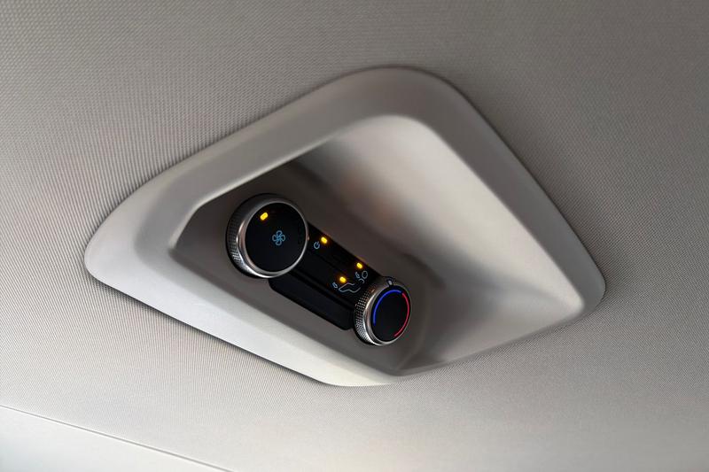 Used Ford Tourneo Custom 2025 for sale - 77088117: Photo 40